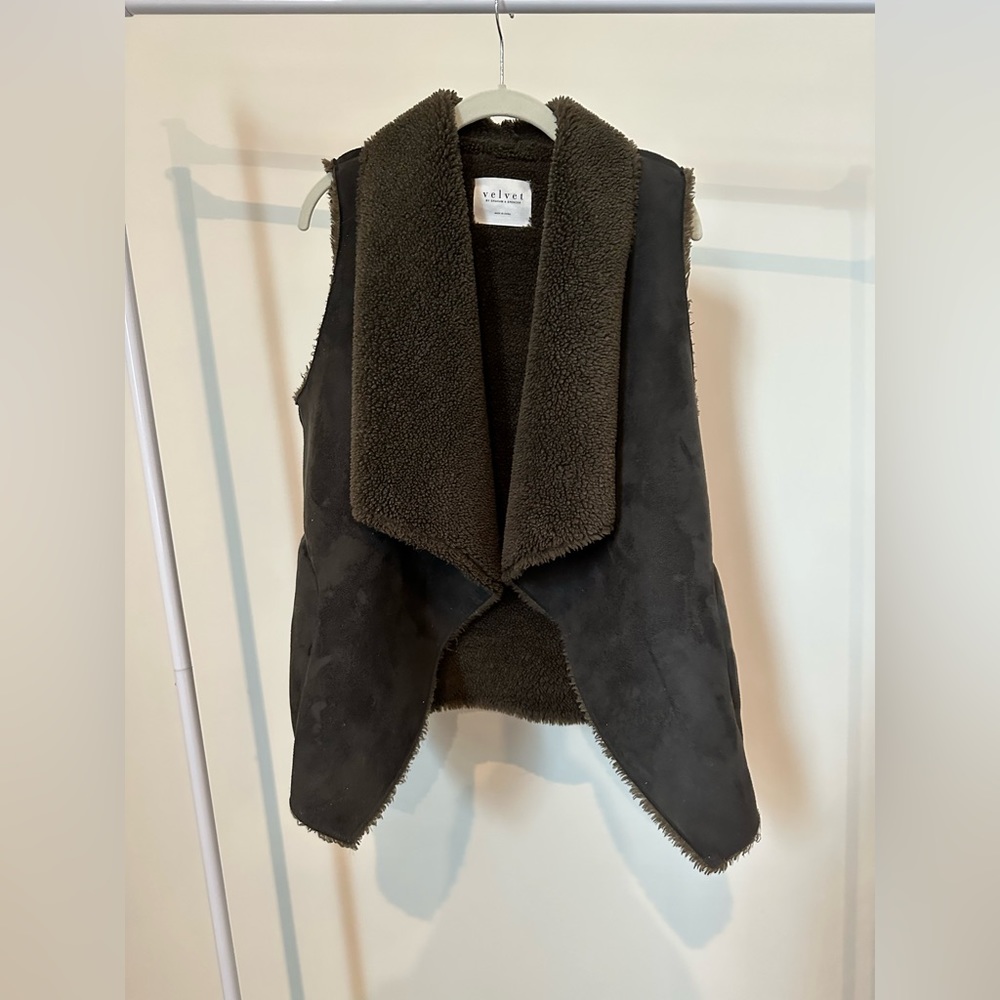 Velvet brand vest